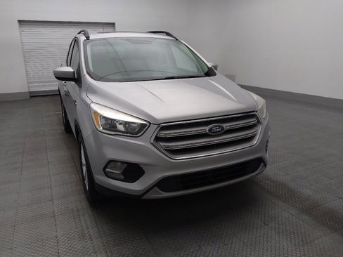 Used 2018 Ford Escape SE image 14