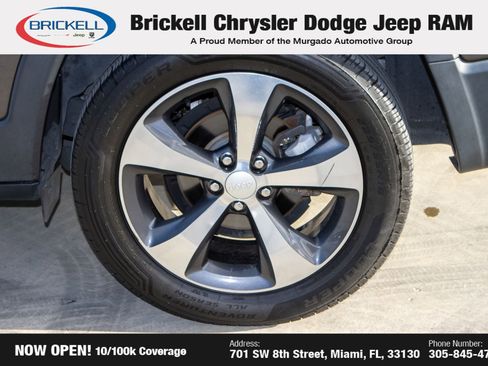 Used 2019 Jeep Cherokee Limited image 34