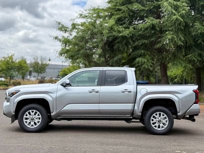 Certified 2025 Toyota Tacoma SR5
