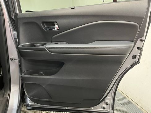 Used 2022 Honda Pilot Elite image 18