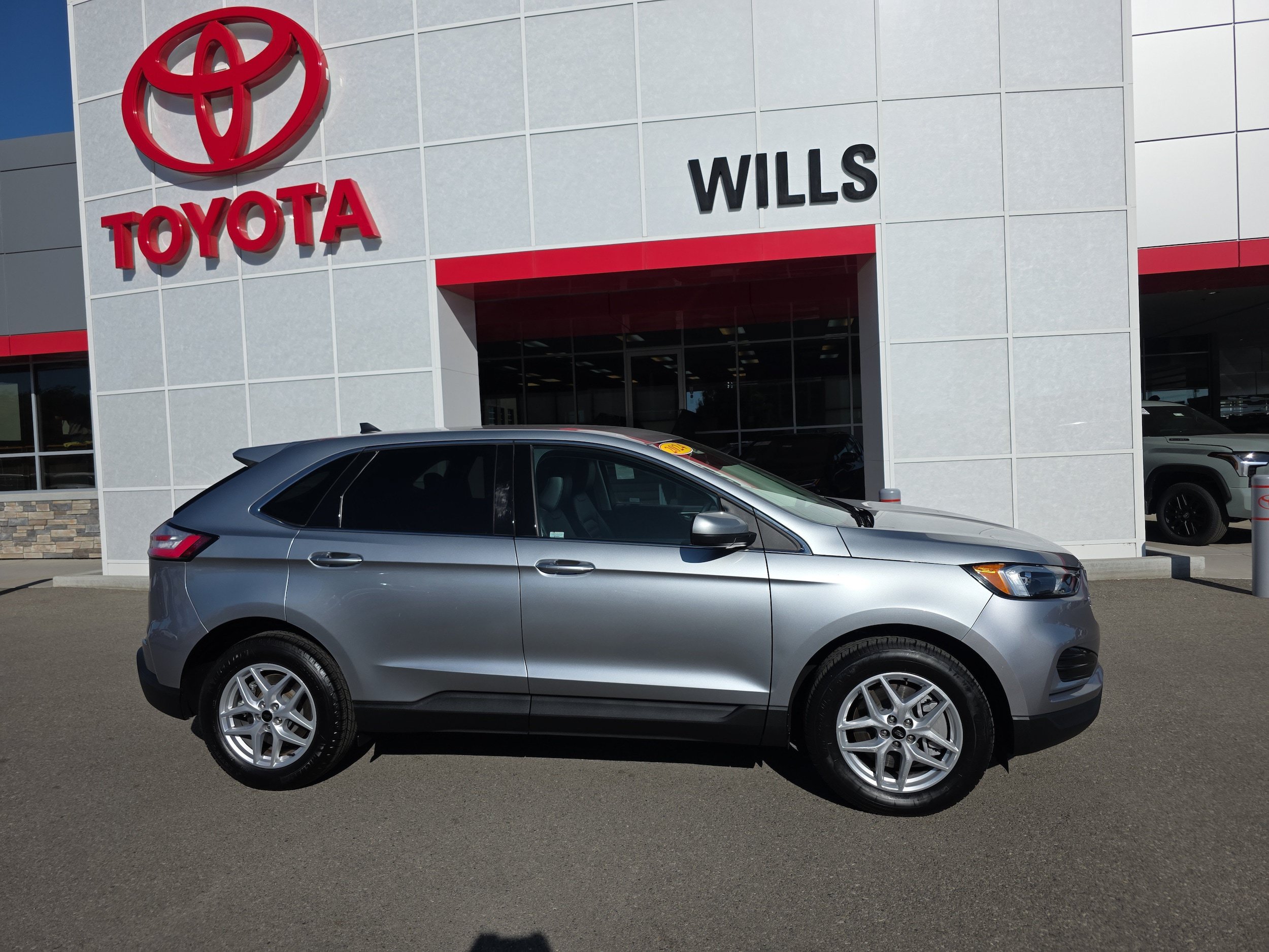 Used 2024 Ford Edge SEL AWD/4WD image 1