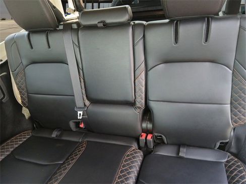 Used 2021 Jeep Wrangler Unlimited Sahara image 13