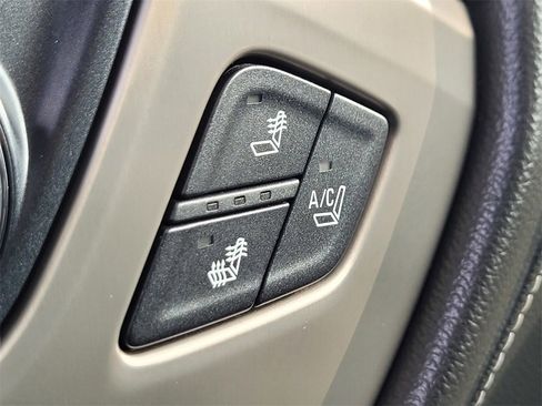 Used 2015 GMC Sierra 1500 Denali image 22