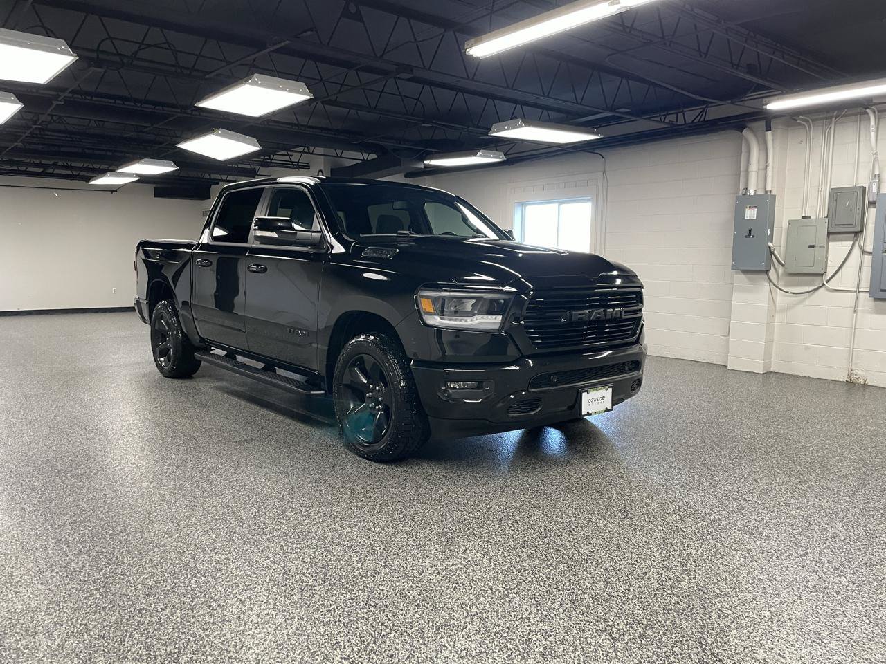 Used 2019 RAM 1500 Big Horn AWD/4WD image 2