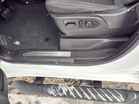 Used 2021 Chevrolet Silverado 1500 RST w/ Convenience Package II image 16