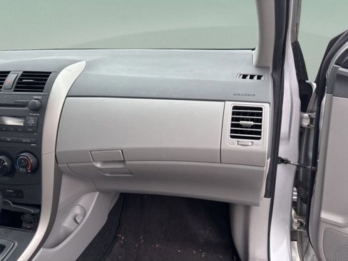 Used 2009 Toyota Corolla LE image 25