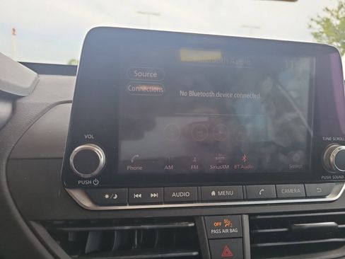 Used 2020 Nissan Altima 2.5 S FWD image 7