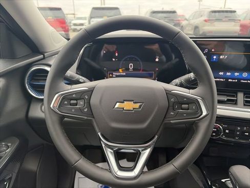 New 2026 Chevrolet Trax LT w/ LT Convenience Package image 15