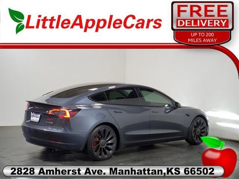 Used 2022 Tesla Model 3 Performance image 26