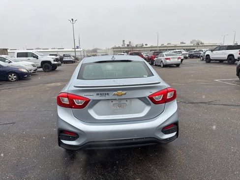 Used 2017 Chevrolet Cruze LT w/ Sun And Sound Package image 6