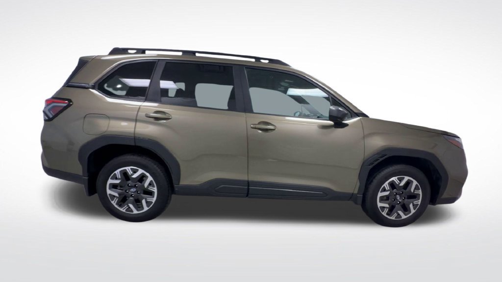 Used 2026 Subaru Forester Premium AWD/4WD image 27