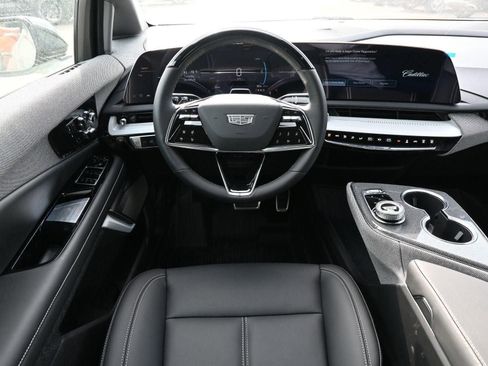 New 2026 Cadillac Optiq Sport 1 w/ LPO, Floor Liner Package image 70