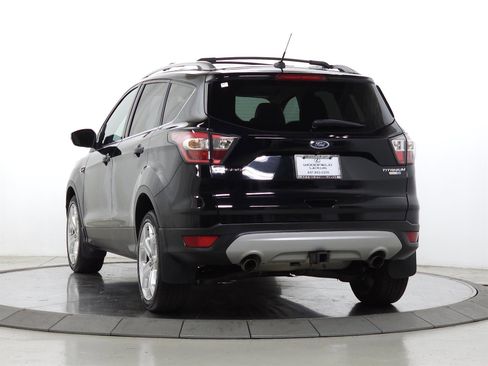 Used 2017 Ford Escape Titanium w/ Canadian Touring Package AWD/4WD image 5