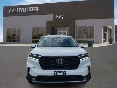 Used 2024 Honda Pilot EX-L image 8