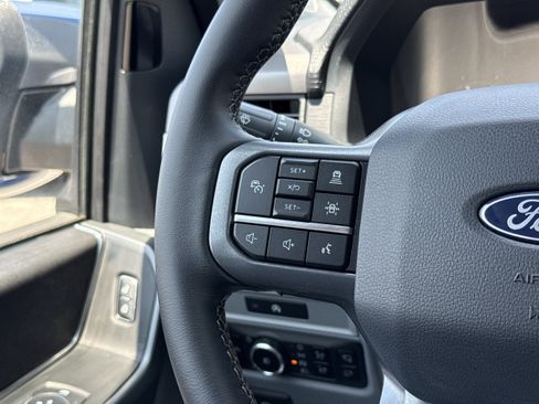 Used 2025 Ford F150 XLT w/ Equipment Group 302A MID RWD image 16