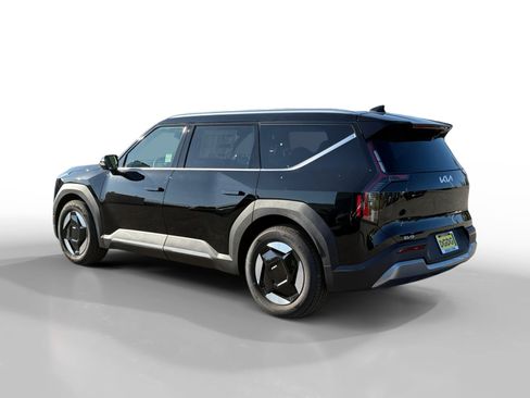 New 2026 Kia EV9 Wind image 3