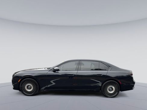 Used 2023 BMW 760i xDrive 760i xDrive image 8