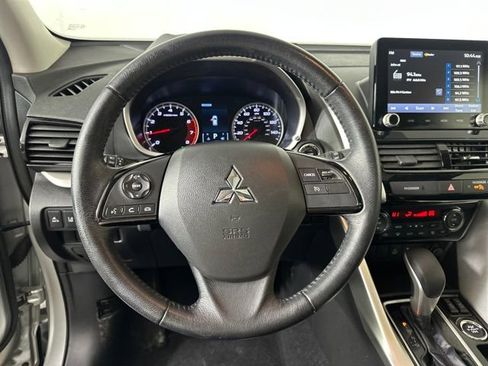 Used 2023 Mitsubishi Eclipse Cross SE image 14