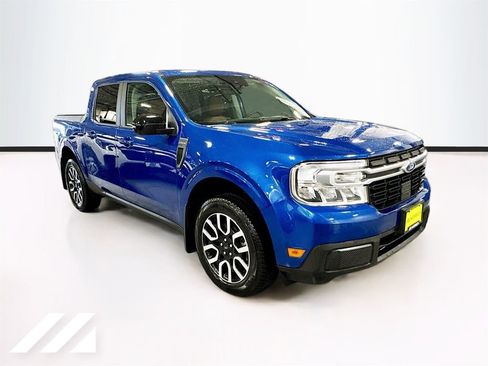 Used 2024 Ford Maverick Lariat FWD image 3