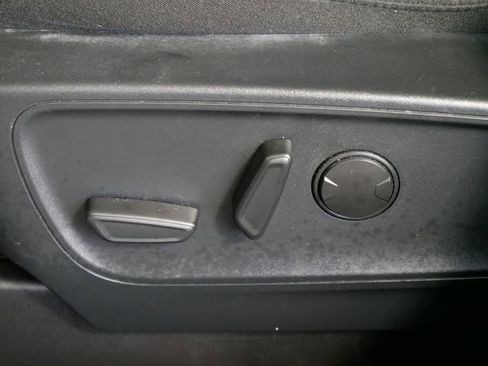 Certified 2024 Ford Escape Active AWD/4WD image 16
