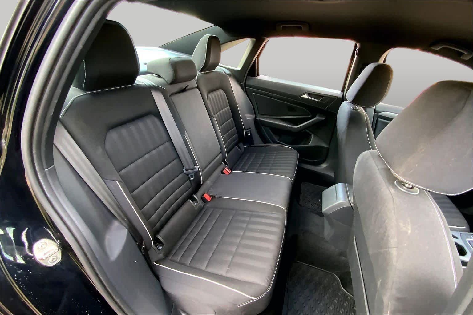 Used 2022 Volkswagen Jetta Sport FWD image 19