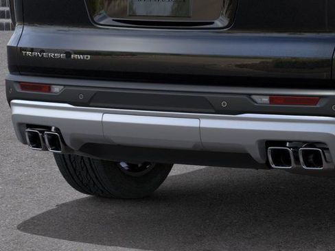 New 2026 Chevrolet Traverse LT w/ LPO, Floor Liner Package image 38