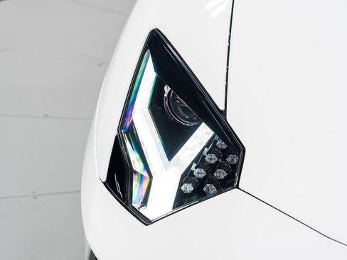 Used 2018 Lamborghini Aventador S image 48