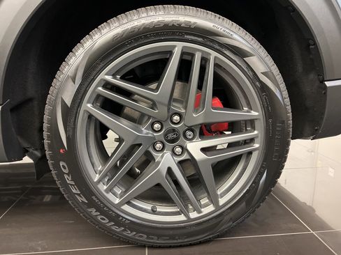 New 2026 Ford Explorer ST-Line w/ ST-Line Street Pack image 7