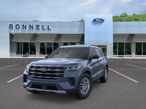 New 2026 Ford Explorer Active image 2