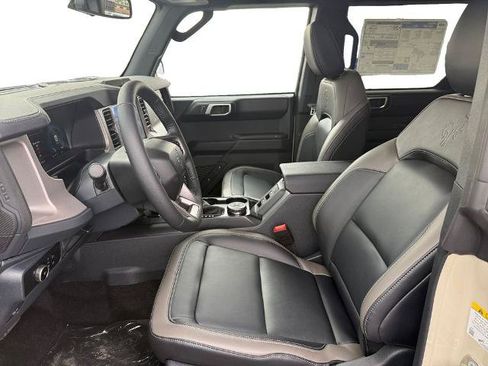 New 2026 Ford Bronco Outer Banks AWD/4WD image 34