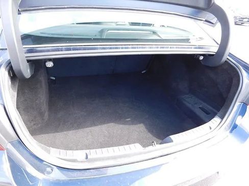 Used 2024 MAZDA MAZDA3 s image 8