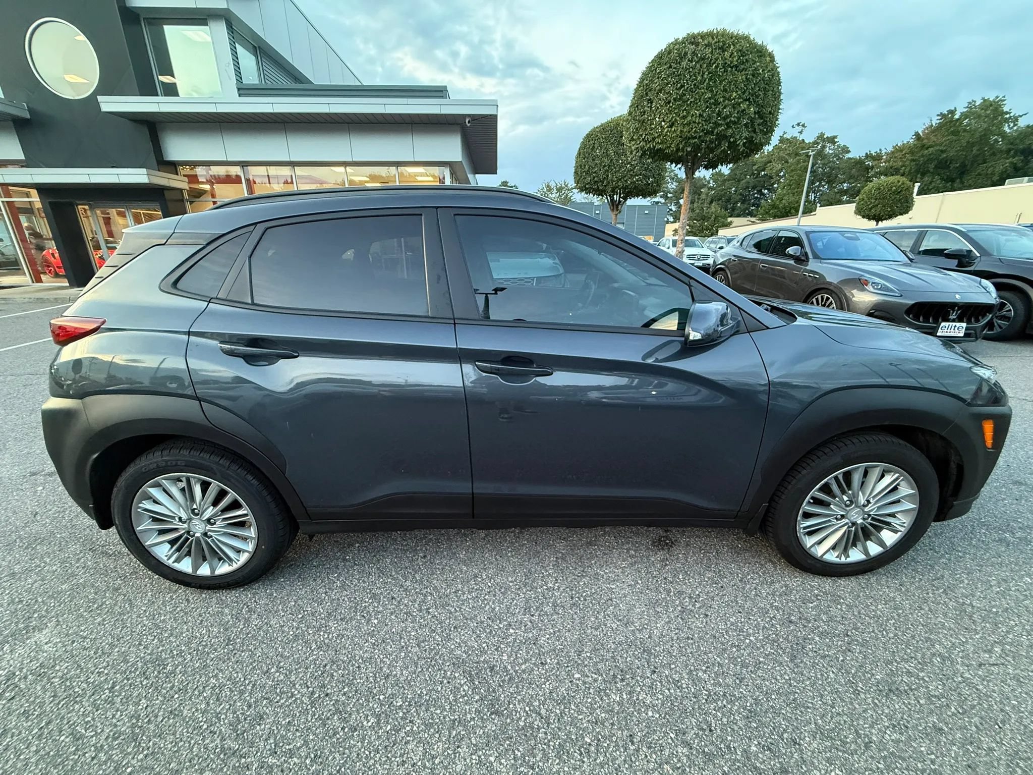 Used 2020 Hyundai Kona SEL FWD image 8