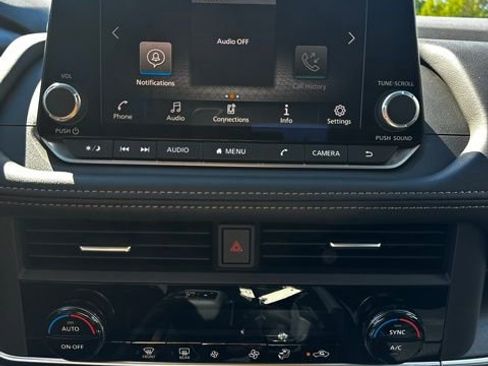 New 2026 Nissan Rogue SV image 23