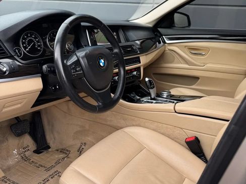 Used 2015 BMW 528i xDrive Sedan AWD/4WD image 9