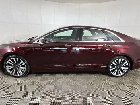 Used 2018 Lincoln MKZ Reserve w/ Climate Package FWD image 5