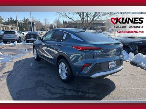 New 2026 Buick Envista Sport Touring w/ Convenience I Package FWD image 8