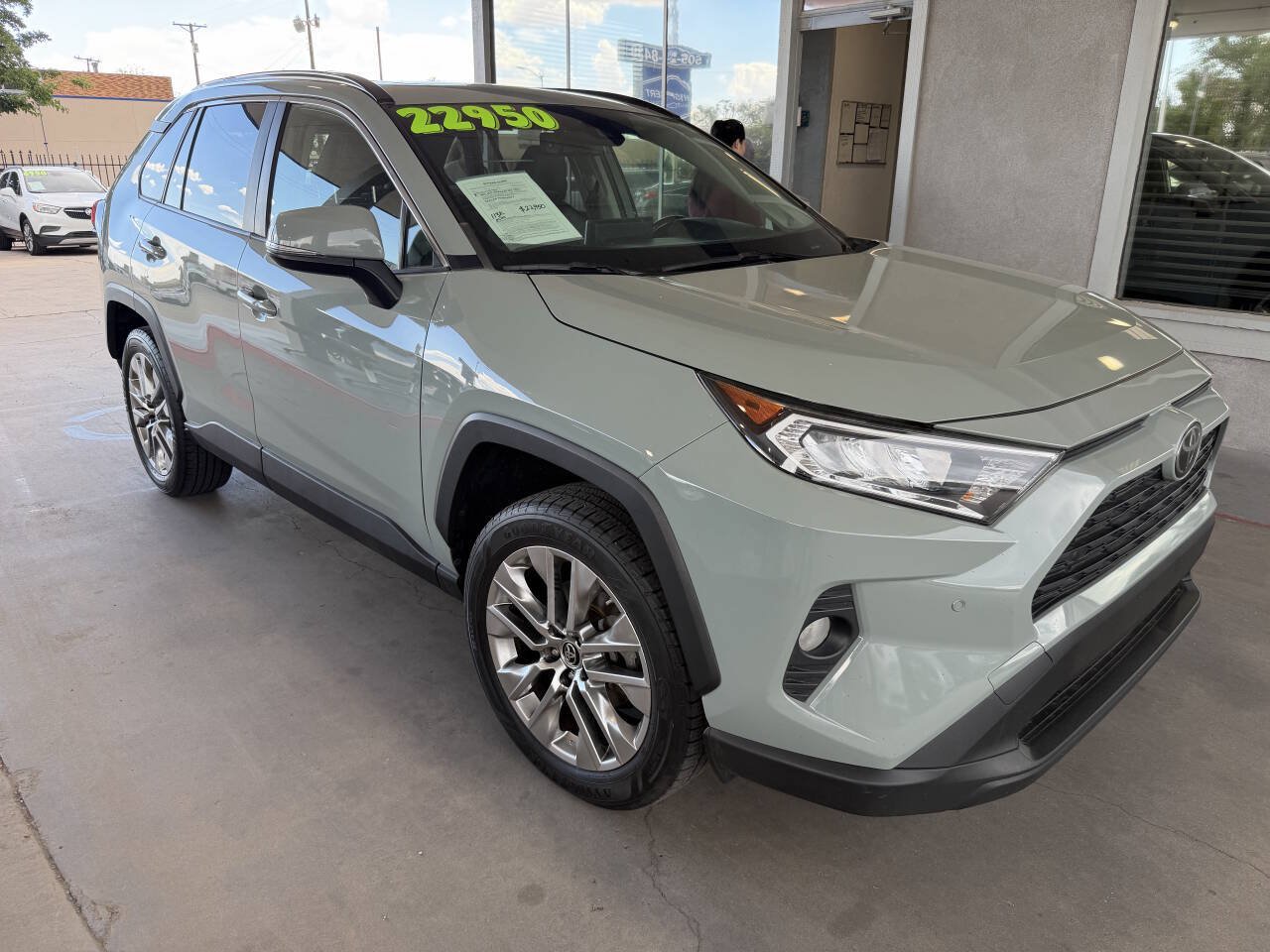 Used 2019 Toyota RAV4 XLE Premium w/ Advanced Technology Package AWD/4WD image 2
