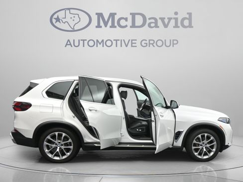 Used 2024 BMW X5 sDrive40i RWD image 20