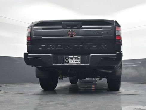 New 2026 Nissan Frontier PRO-4X w/ Pro-4x Convenience Package image 19