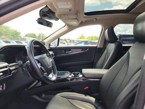 Certified 2023 Lincoln Nautilus Reserve w/ Class II Trailer Tow Package AWD/4WD image 18