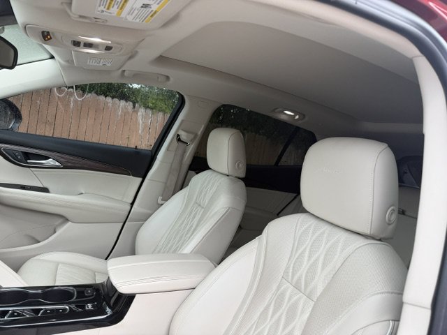 Used 2022 Buick Envision Avenir w/ Safety Package FWD image 13