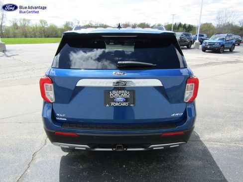 Certified 2022 Ford Explorer XLT w/ Equipment Group 202A AWD/4WD image 6