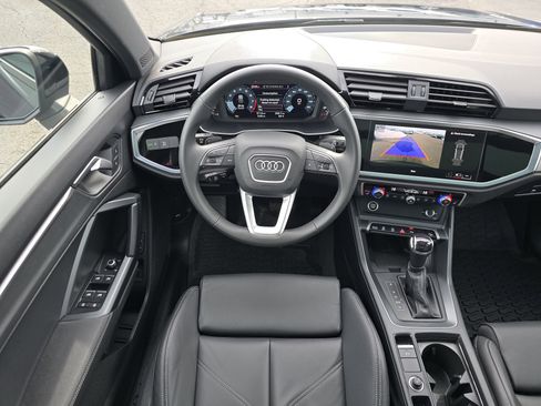 Used 2025 Audi Q3 2.0T Premium w/ Convenience Package image 20