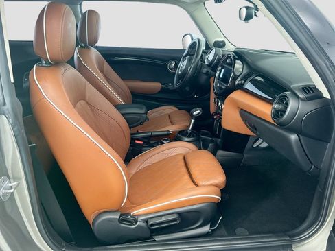 Used 2019 MINI Cooper S FWD image 19