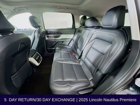 Used 2025 Lincoln Nautilus Premier w/ Equipment Group 102A AWD/4WD image 28
