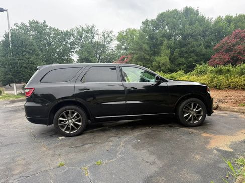 Used 2017 Dodge Durango GT w/ Nav & Power Liftgate Group AWD/4WD image 4