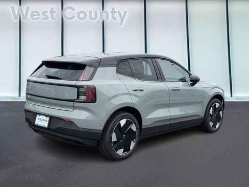 New 2026 Volvo EX30 Ultra w/ Protection Package Premier AWD/4WD image 3