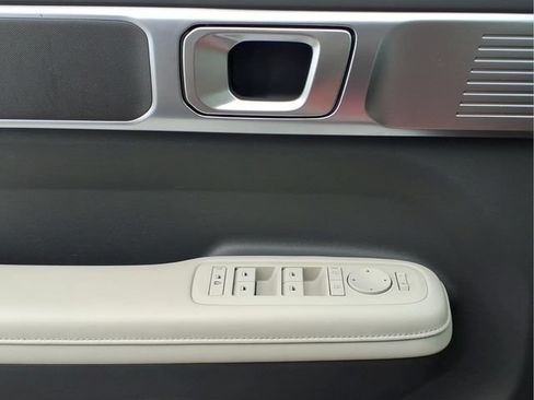 Used 2025 Hyundai Santa Fe SEL AWD/4WD image 18