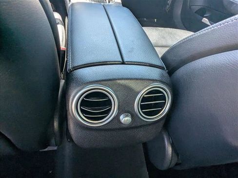 Used 2019 Mercedes-Benz C 300 4MATIC Sedan image 17