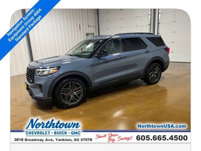 Used 2025 Ford Explorer ST
